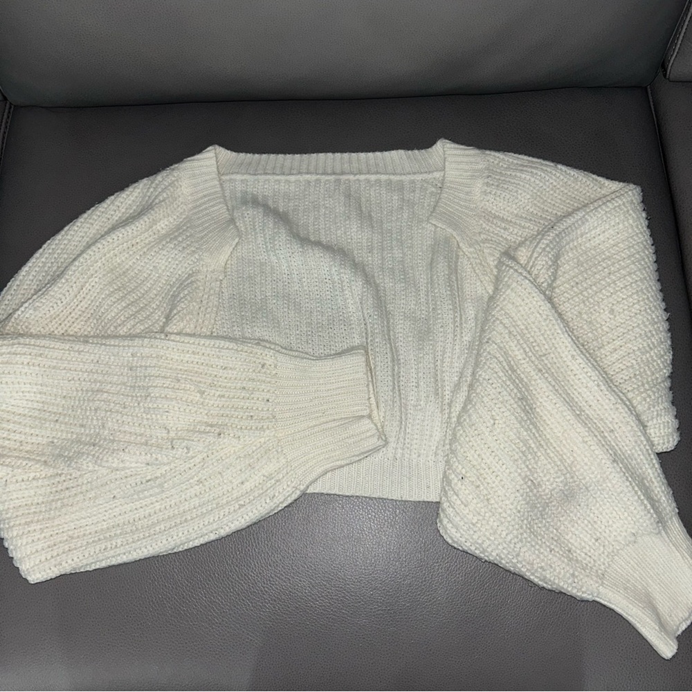 SHEIN DAZY cropped knit bolero